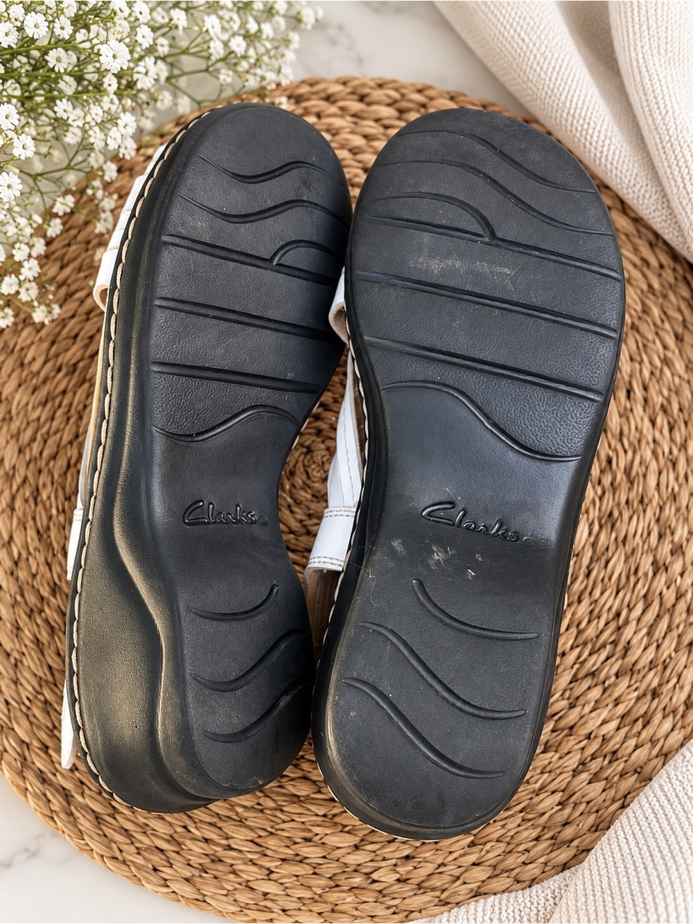 Clarks White Woven Leather Slingback Sandals - Picture 3 of 5
